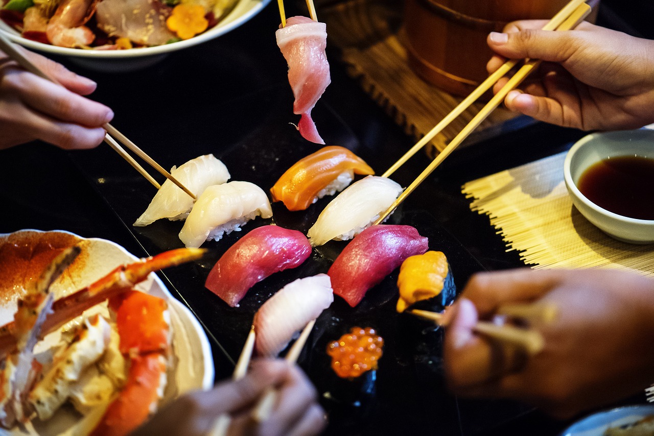 观塘美食︱亲民价日本菜小店！$98一人火锅餐 六道菜二人餐平均$100/位